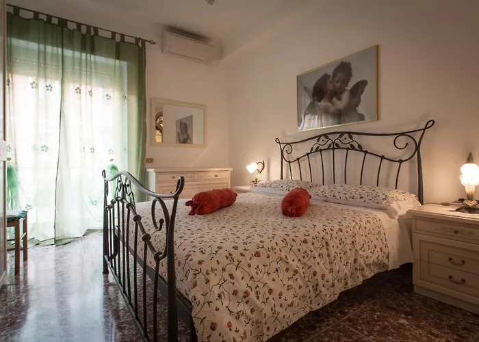 In The Center Of With Spectacular View Of The Dome Apartamento Roma