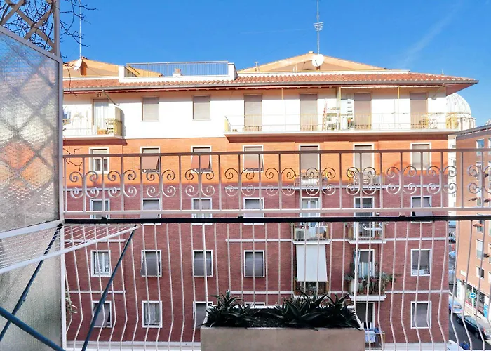 In The Center Of With Spectacular View Of The Dome Apartamento